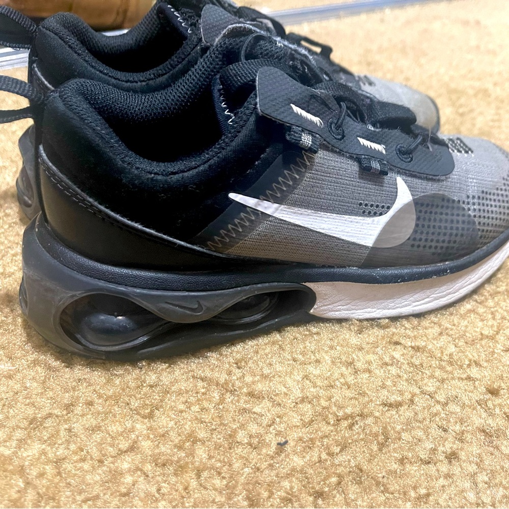 Nike Air Max 2021 Kid 1Y